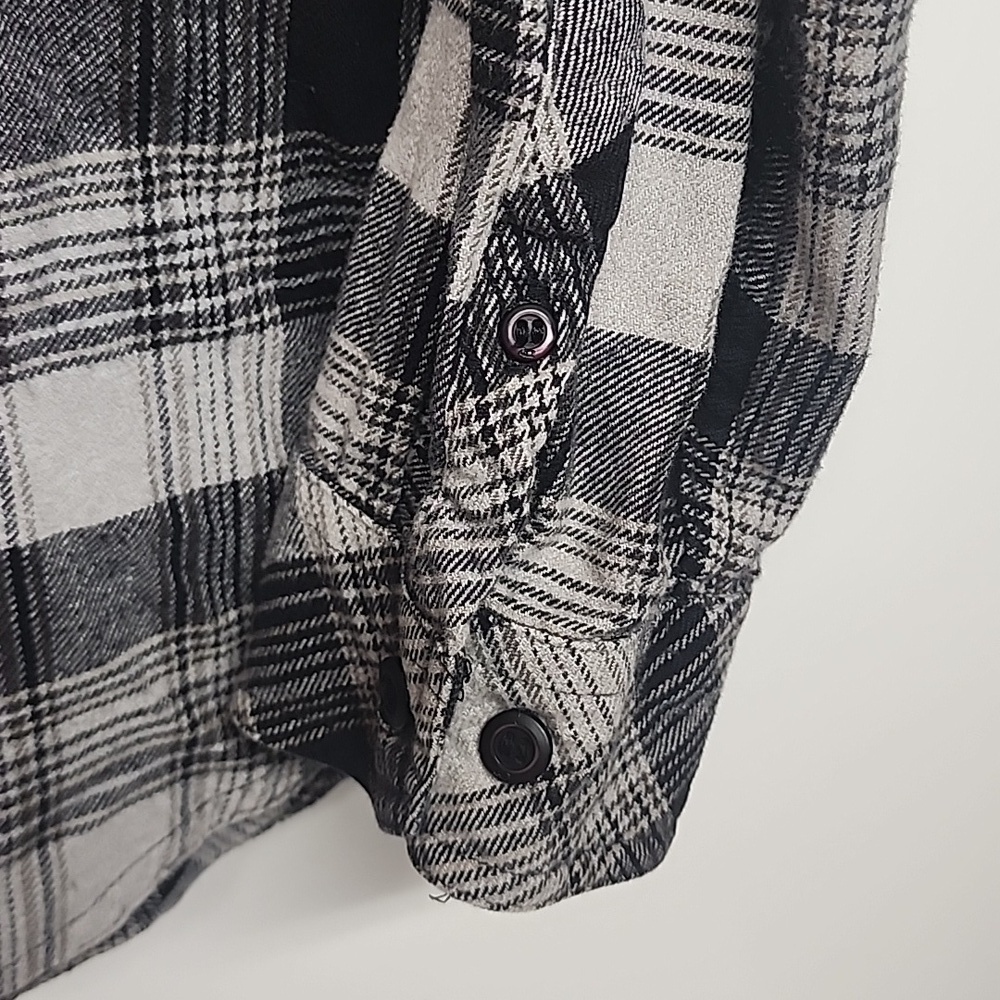 O'NEILL Large classic fit 100% cotton black/gray button down long sleeve shirt - Picture 4 of 10